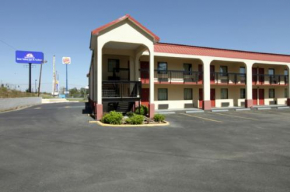 Отель Americas Best Value Inn & Suites Macon  Мэйкон